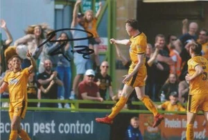 CAMBRIDGE UNITED: PAUL LEWIS SIGNED 6x4 ACTION PHOTO+COA - Picture 1 of 1