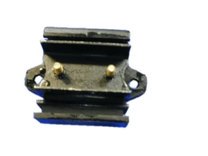 REAR ENGINE MOUNT FOR NISSAN NAVARA D21/D22 1985-1997 - Picture 1 of 1