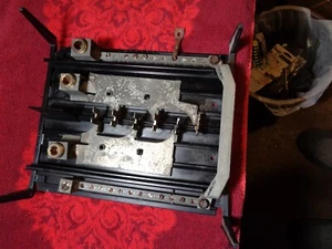 150A AMP 120/240V 12 SPACE  MAIN LUG ONLY PANEL BOARD INTERIOR AL.  BUSS - Picture 1 of 4