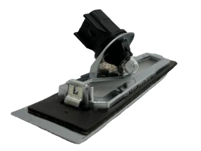 Lámpara de matrícula trasera derecha OEM GM 2005-2011 Cadillac STS 25754002 Foto 1 de 3