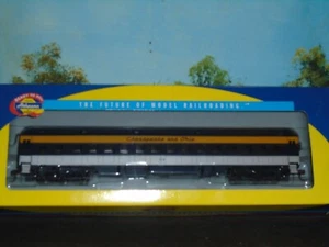 ATHEARN HO SCALE #7825 CERESTORY COACH CHESAPEAKE & OHIO #718 - Picture 1 of 3