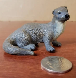 Safari Ltd RIVER OTTER Wildlife Animal Figure 1998 - Picture 1 of 3