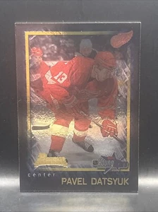 2001-02 Bowman YoungStars Pavel Datsyuk #165 Rookie RC HOF - Picture 1 of 2