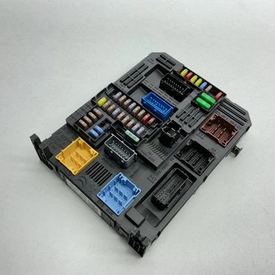 CENTRALINA BODY COMPUTER PER PEUGEOT Expert Serie 981985128001 BSI - EL3 (16>) - Immagine 1 di 4