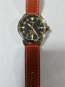 TIMEX Waterbury TW2P84000 Redwing 40mm Analog Quarz Herrenuhr - Bild 1 von 4