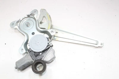 Alzavetro porta posteriore sinistra Lexus IS XE30 250 85710-53100 2,5 benzina 2014 - Immagine 1 di 4