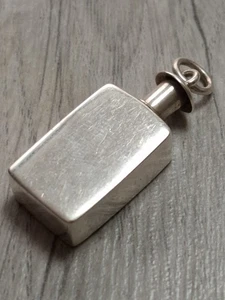 Ciondolo bottiglia profumo argento sterling vintage - Foto 1 di 6