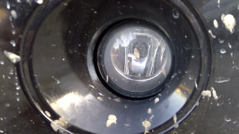 Faro antiniebla izquierdo Nissan Armada 08 09 10 11 12 13 14 15 Foto 1 de 1