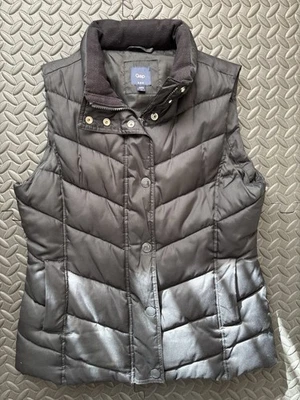 Chaleco acolchado negro para mujer Gap talla mediana Foto 1 de 4