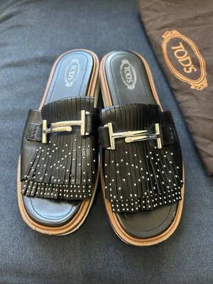 Tod’s slippers  - Image 1 of 4