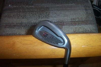 BRAND NEW Wilson Di 5  graphite 6 iron graphite regular mens RH  - Image 1 of 2