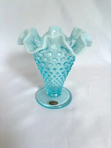 Vintage Fenton Blue Hobnail Opalescent Ruffled Rim 5.75" Trumpet Vase with Label - Picture 1 of 3