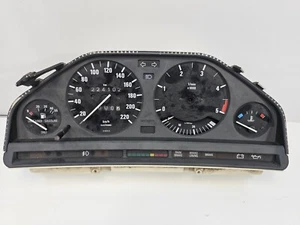 1984-91 BMW E30 Instrument Gauge Cluster Speedometer 5K RPM, 220 KM/H Motometer - Picture 1 of 6