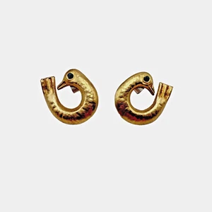 Pendientes de pájaro vintage peruanos de plata de ley de oro de 18 quilates con incrustaciones de turquesa
- Imagen 1 de 5