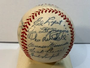 1947-48 NEW YORK YANKEES STADIUM BASEBALL TEAM SIGNED FACSIMILIE JOE DIMAGGIO - Picture 1 of 6