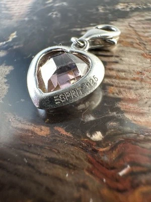 ESPRIT Charm Herz 925 Silber mit facettiertem hellvioletten Stein  - Bild 1 von 4