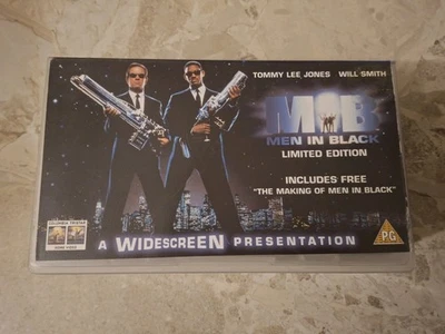 Men In Black - Double VHS Tape - NEW & SEALED - Freepostage - Image 1 of 4