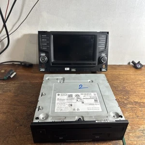 VOLKSWAGEN PASSAT STEREO RADIO MULTIMEDIA HEAD UNIT 3Q0035874A B8 2015 - 2020 - Picture 1 of 7