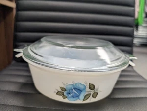 Vintage Pyrex Phoenix Blue Rose Opalware piatto casseruola con coperchio 111 L (S7) - Foto 1 di 10