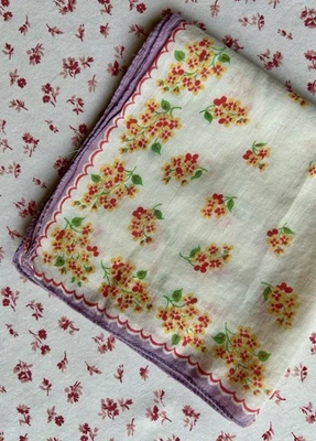 Винтажные 1950-е Шикарные Фиолетовые и Желтые Анютины глазки Виолы Лаванда Волнистая Отделка - Изображение 1 из 4