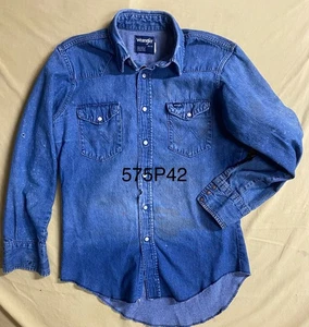 VTG Wrangler Shirt Mens 15.5 x 33 Blue LSleeve Pearl Snap Western Denim Chambray - Picture 1 of 10