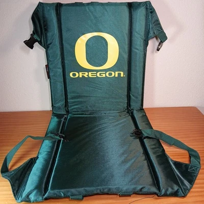 Oregon Ducks Stadium Seat 16x14.5 Portable Pad University of Oregon Logo Brands - Image 1 of 4