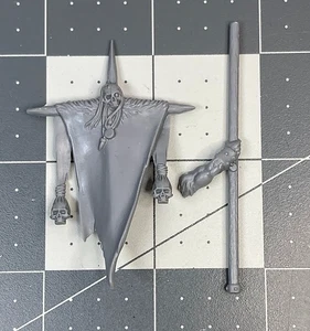 Warhammer CHAOS BEASTMEN TATTERED BANNER Merodeadores Viejo Mundo 40K Estándar AZ25 - Imagen 1 de 2