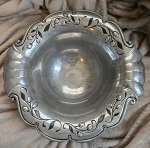 LENOX Large 15” Silver Decorative Bowl Beautiful Decor Piece - Picture 1 of 9