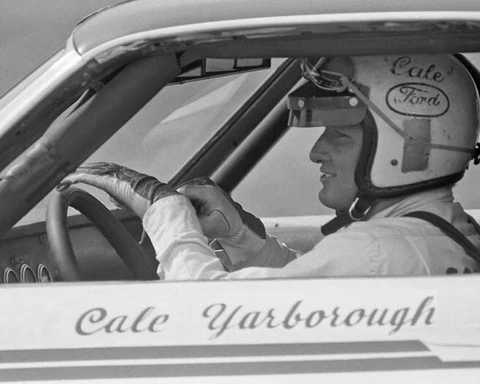 1970 Nascar Driver WILLIAM 'CALE' YARBOROUGH Glossy 8x10 Photo Stock Car Poster Cover