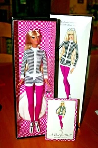 2003 Barbie A Nod For Mod goldenes Etikett - Neu im Karton - beschädigte Box - Bild 1 von 12