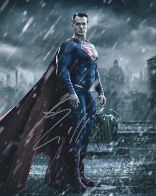 HENRY CAVILL Original Autogramm signiertes 20x25 Großfoto Top Portrait Superman - Bild 1 von 2