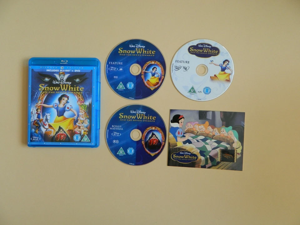 Snow White & The Seven Dwarfs Diamond Edition Blu Ray/ DVD -  Film Cell Classic  - Image 1 of 1