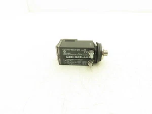 Allen Bradley 42GRU-92L0-QD Photoswitch Polar Retroreflective 10-40vdc PNP/NPN - Picture 1 of 9