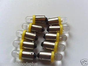 100 NEW Pinball 6.3 Volt LED YELLOW Replacement Bulbs 44/47 Bayonet Base (BA9S) - Picture 1 of 11