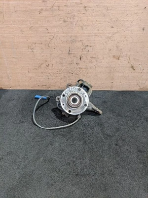 CITROEN C4 CACTUS MK1 E3 1.6 DIESEL N/S PASSENGER SIDE LEFT FRONT WHEEL HUB - Image 1 of 4
