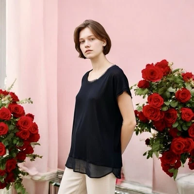 Blusa Femme By Tresics Preta Manga Cap ACABAMENTO TRANSPARENTE Feminina Tamanho Pequeno - Imagem 1 de 4