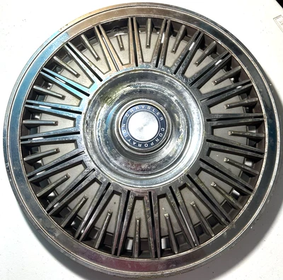 1982-1985 Dodge 600 Aries Chrysler Lebaron Reliant 14" Hubcap Wheel Cover Foto 1 de 4