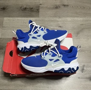 Nike React Presto Hyper Royal AV2605-401 taglia 8,5 - Foto 1 di 16