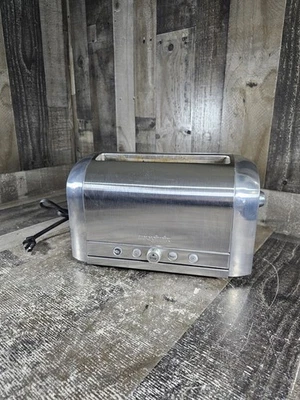 Magimix Le Toaster 4 11536 4-Slice Toaster working READ DESCRIPTION  - Image 1 of 4