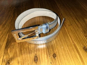 Vintage Escada Splitter Leder schmaler Gürtel silberfarbene Schnalle 36" lang 1" Breite - Bild 1 von 23