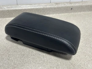 2006-2012 FORD FUSION CENTER CONSOLE LID ARMREST LEATHER BLACK OEM - Bild 1 von 4