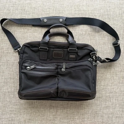 Maletín TUMI Andersen Slim Commuter - Nogal - 222640HK2 Excelente Estado Foto 1 de 4