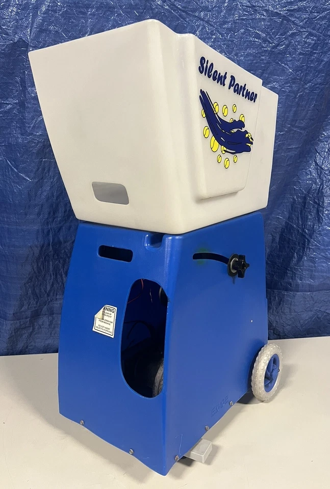 Máquina de tenis Silent Partner Edge Series - No funciona - Como está - Para piezas Foto 1 de 4