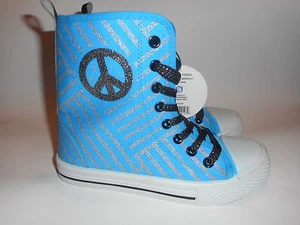 Letrero de paz azul con cordones Chatties varios tamaños juveniles nuevo con etiquetas - Imagen 1 de 5