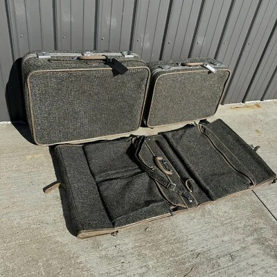 LOTE 3 - Maletas Skyway vintage a juego en tweed gris con bolsa de ropa equipaje Foto 1 de 4