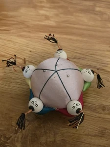 VTG Pin Cushion Asian Children Holding Hands Satin Silk Needle Round Pin sewing - Picture 1 of 3