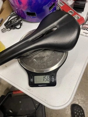 Sillín de asiento de fibra de carbono Specialized S- Works Foto 1 de 4