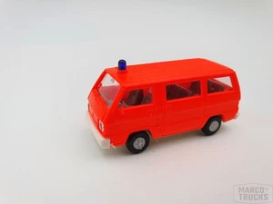 Rietze Mitsubishi L300 Minibus Ambulance - 1:87 - /RIB739 - Picture 1 of 1
