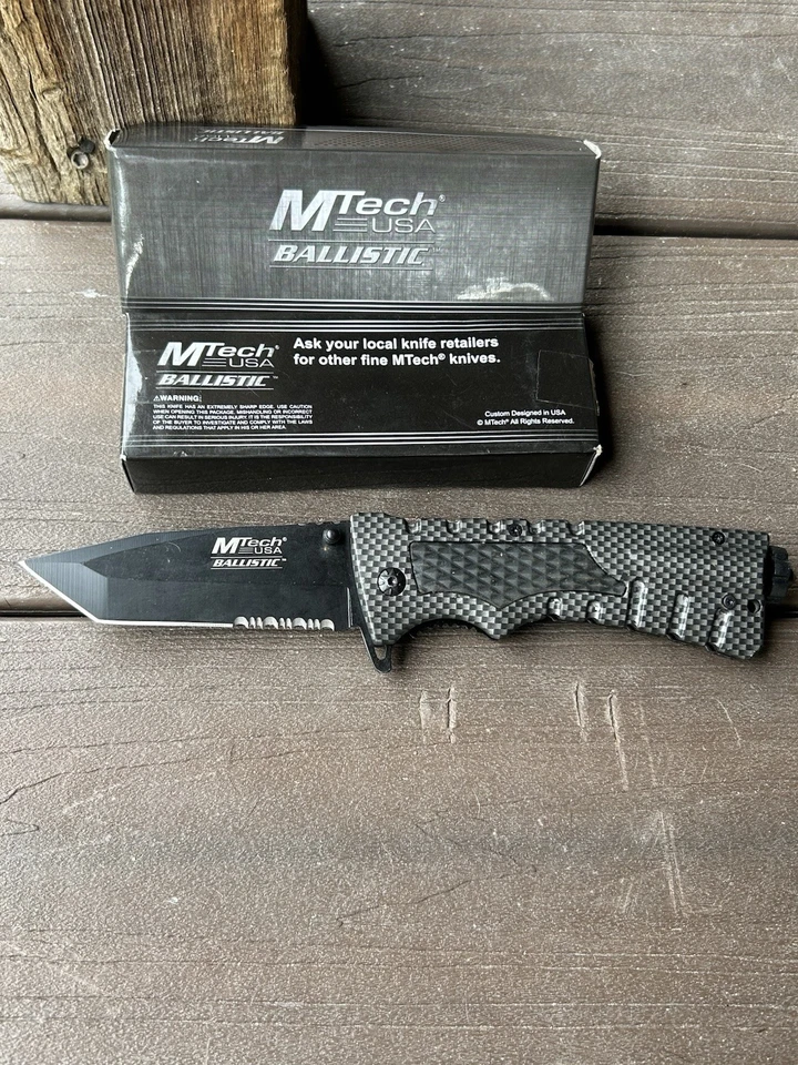 Navaja de bolsillo de fibra de carbono MTECH BALLISTIC MT-A828TC EE. UU. Foto 1 de 4