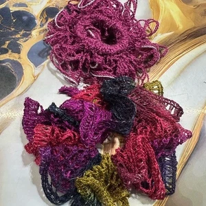 NEU Handgemachte gehäkelte Haargummi Scrunchies 2er Set - Bild 1 von 3